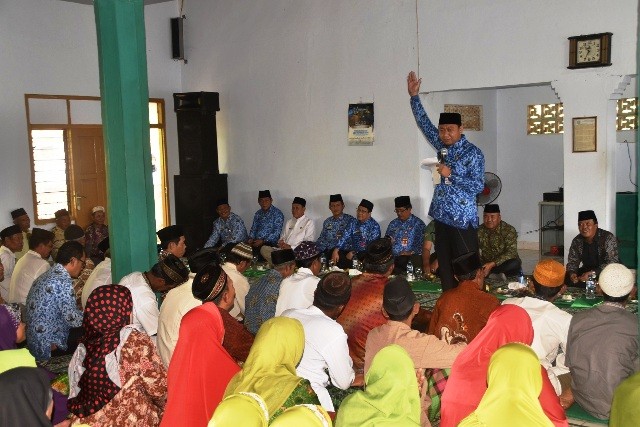 Pemkab. Lampura menghadiri pengajian Triwulan Muslimat NU