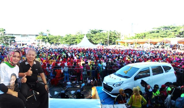 Ribuan Rakyat Lampung Senam Massal bersama Arinal