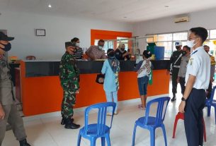 Serma Hairul sambangi Kantor Pos Way Halim