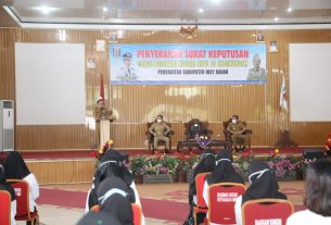 Raden Adipati serahkan SK CPNS formasi Umum 2019