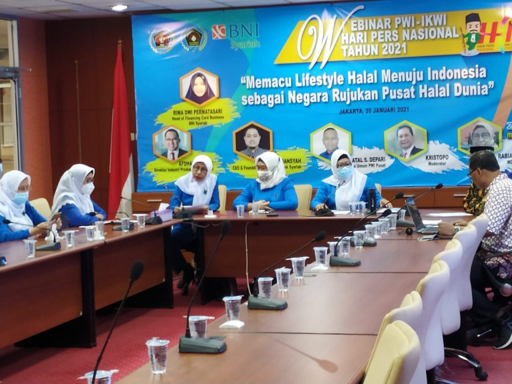 IKWI Gelar Webinar untuk Memacu Indonesia Jadi Pusat Halal Dunia