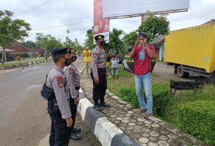 Operasi Aman Nusa Polres Tulang Bawang Barat Bagikan masker