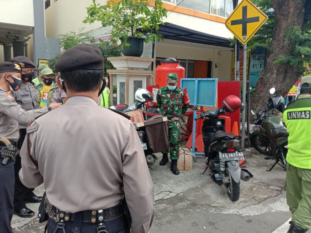 Pertokoan Jl. Veteran dan Yos. Sudarso Jadi Incaran PPKM Wilayah Kecamatan Serengan