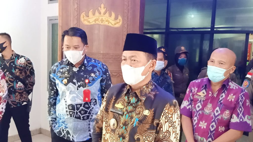 Resepsi Pernikahan bisa digelar dengan mematuhi prokes dan membatasi kerumunan