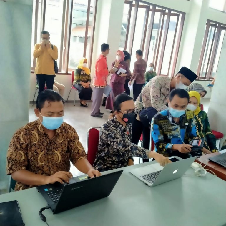 Dosen IIB Darmajaya Rancang Sistem Layanan Administrasi Desa di Lampung