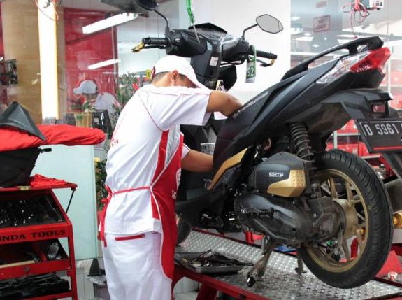 5 Tips Merawat Motor Honda Anda Agar Tetap Awet