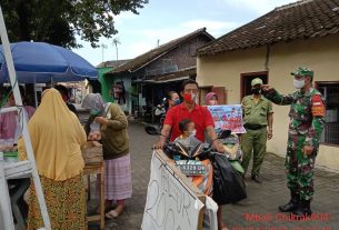 Tak Kenal Lelah, Babinsa Sangkrah Bersama Linmas Laksanakan Pengecekan Protkes Diwilayah