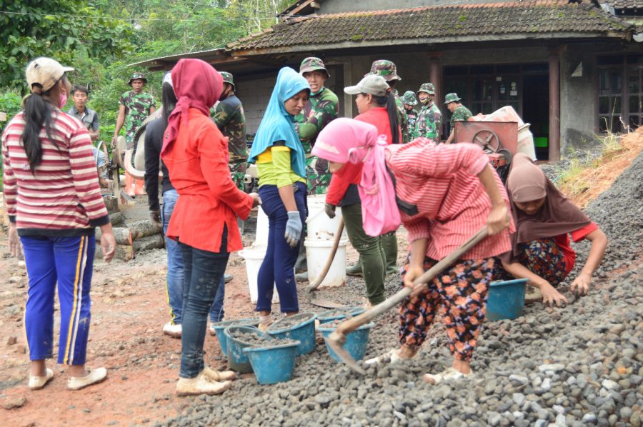 Kaum Hawa Warnai Pra TMMD Reguler 110 Kodim 0728/ Wonogiri