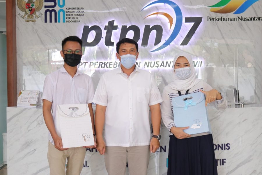 Covid-19, Kehadiran Mahasiswa PMMB Darmajaya Bantu Kinerja di PTPN 7