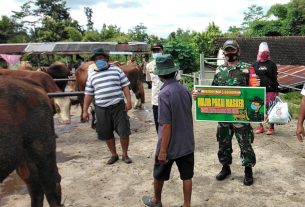 Anggota Koramil Jajaran Kodim 0728/Wonogiri Terus Berikan Himbauan Protokol Kesehatan Terhadap Masyarakat