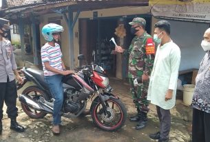 Koramil 04/Nguntoronadi Edukasi Warga Pentingnya Penggunaan Masker