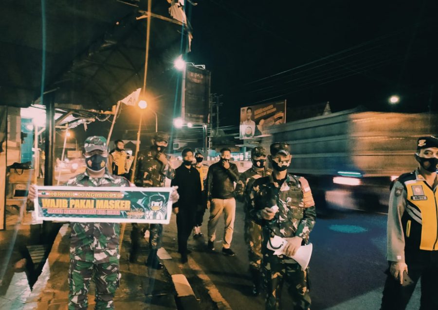 Tanpa Kenal Waktu, Angota TNI Polri Gelar Operasi Yustisi Pada Malam Hari