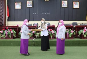 Pelantikan BKOW Provinsi Lampung 2020-2025, Gubernur Arinal Minta Para Pengurus Pelopori Pemberdayaan Perempuan