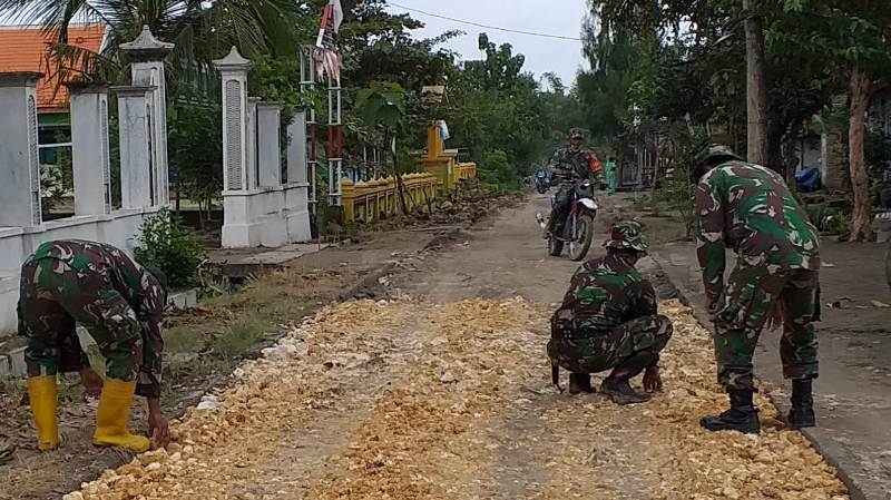 TMMD 110 Bojonegoro, Satgas Laksanakan Patroli Pengecekan Jalan Poros Jatimulyo