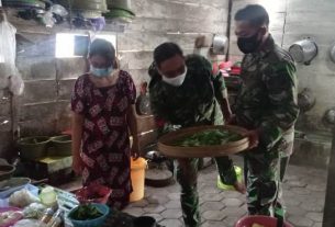 TMMD 110 Kodim Bojonegoro, TNI Bantu Warga Sasaran Racik Bahan Jamu Tradisional