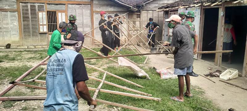 Satgas TMMD 110 Bojonegoro Mulai Bongkar Rumah Tak Layak Huni