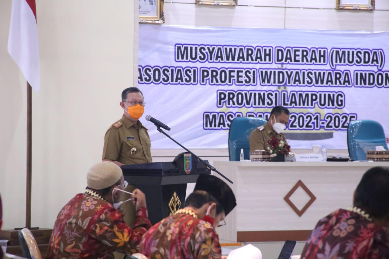 Musda APWI Provinsi Gubernur Lampung Dorong ASN Unggul Dalam Pelayanan Publik