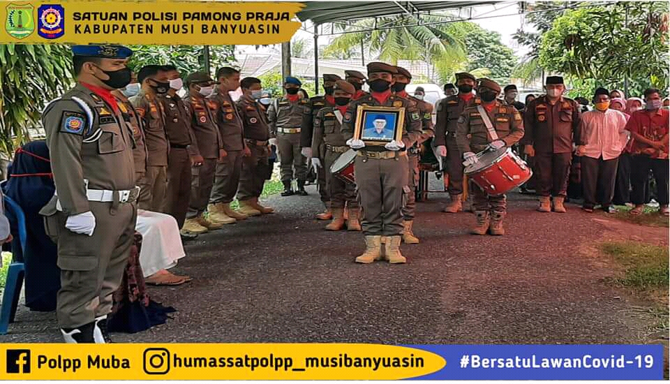 Anggota Satpol PP Muba Ikuti Upacara Pelepasan Jenaza Drs H Madani Senen