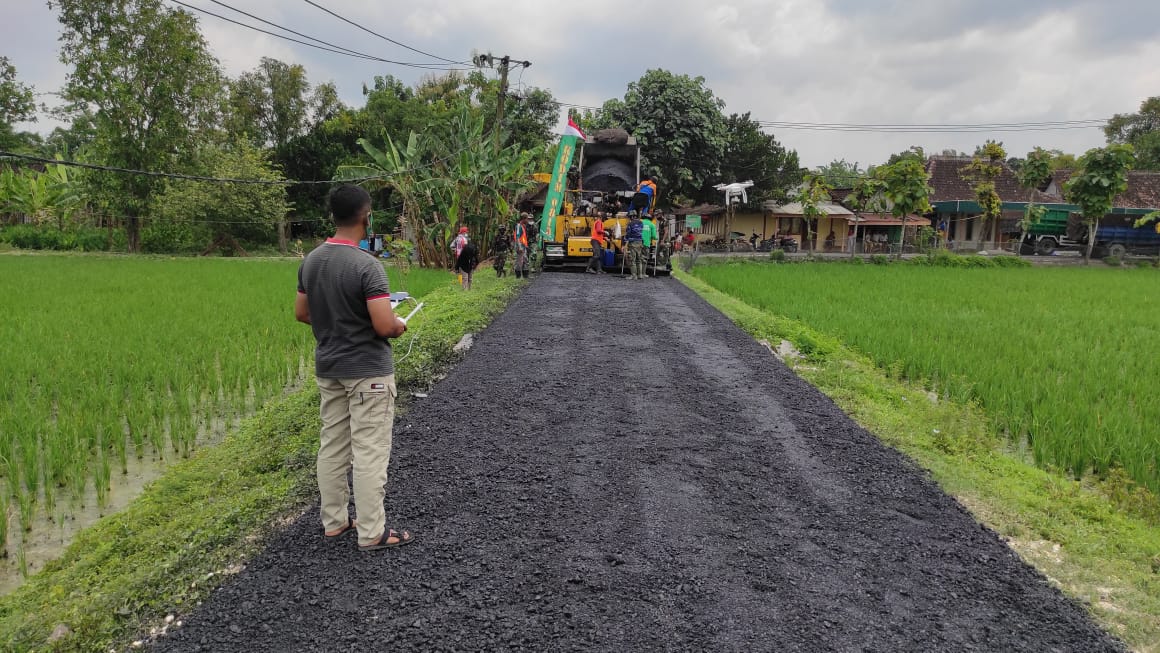 TMMD 110 Tambakrejo, Pilot Drone Kodim Bojonegoro Ambil Peran