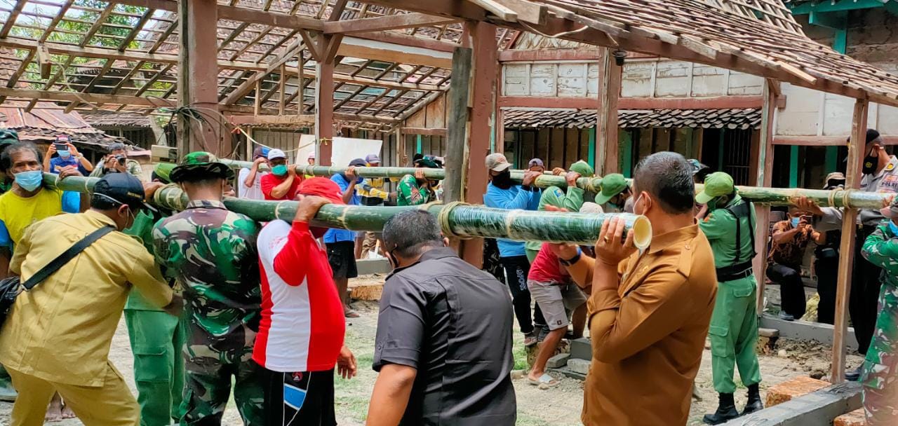 Program Aladin, Jadi Sasaran Fisik TNI Manunggal Membangun Desa 110 Di Bojonegoro
