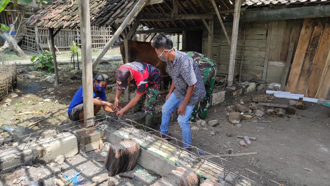 Kerjakan Program Aladin, Bukti Cinta TNI Dalam Program TMMD 110 Bojonegoro