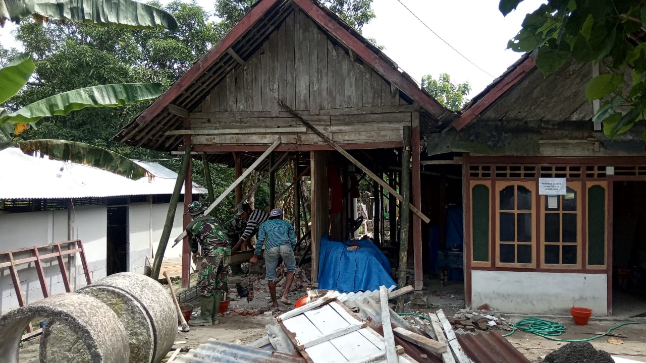 Pengerjaan RTLH Aladin TMMD 110 Bojonegoro, Ini Pencapaiannya