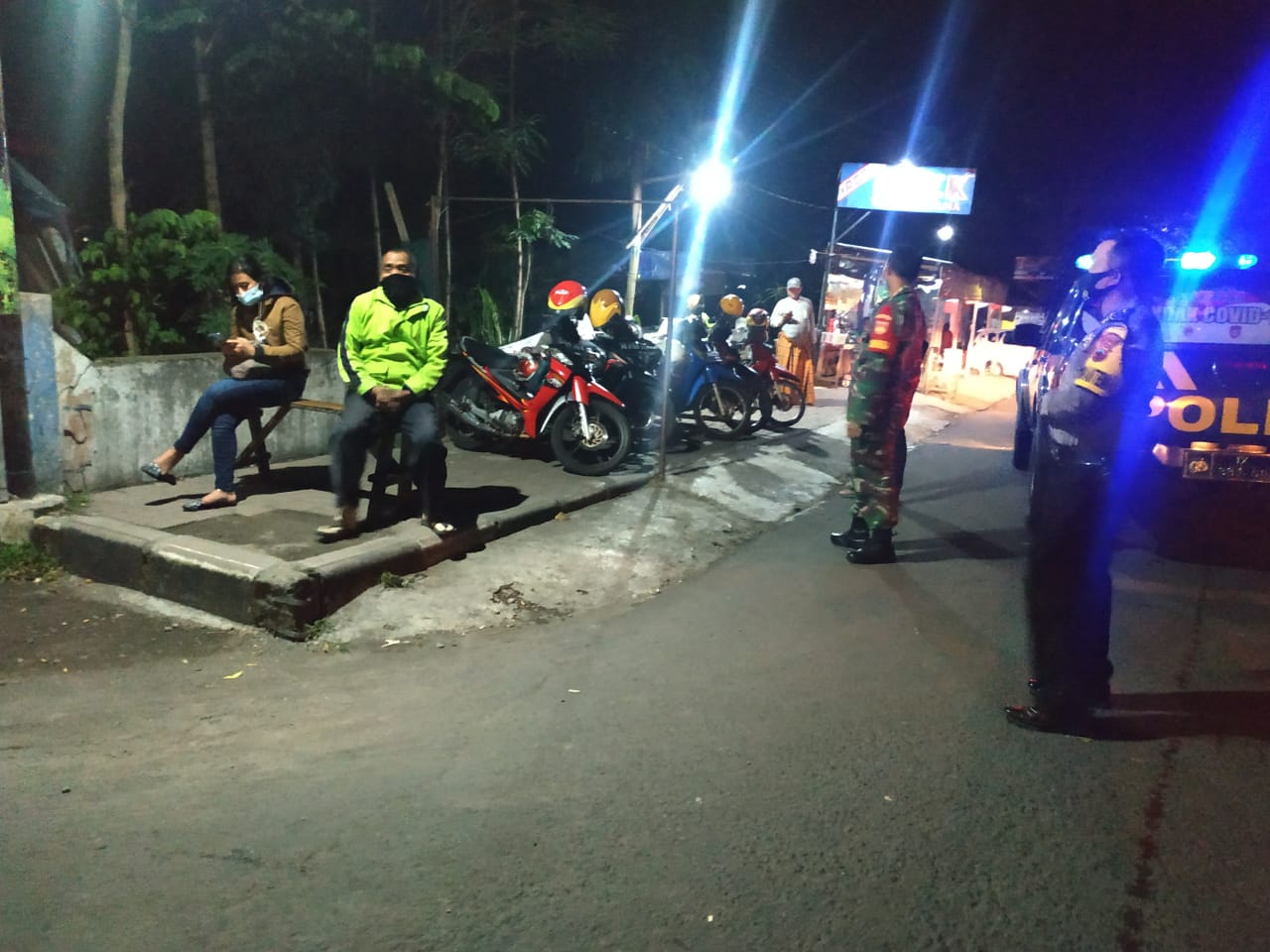 Tim Gabungan Patroli PPKM Terus Himbau Warga