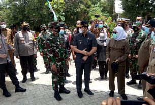 Kegiatan TMMD 110 Tambakrejo Bojonegoro Dikunjungi Bupati Anna Muawanah
