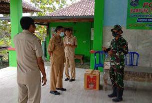 Dinas Perpustakaan Pemkab Bojonegoro Ditribusikan 500 Buku Di Program TMMD 110 Tambakrejo