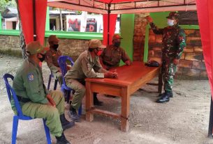 Tegakan Disiplin Prokes, Satgas TMMD Kodim Bojonegoro Koordinasi Bersama Linmas Desa Jatimulyo