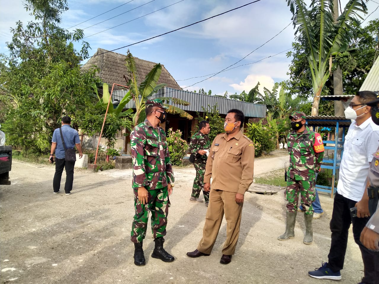 Letkol Bambang Hariyanto Cek Lokasi TMMD 110 Di Tambakrejo Bojonegoro