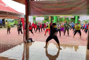 Gandeng Dinas Pemuda Dan Olahraga, Satgas TMMD 110 Bojonegoro Ajak Senam Sehat