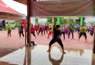 Gandeng Dinas Pemuda Dan Olahraga, Satgas TMMD 110 Bojonegoro Ajak Senam Sehat