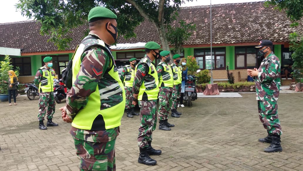 Satgas TMMD 110 Kodim Bojonegoro Apel Gladi Pasukan