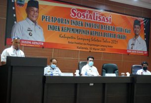 Ir. Hamartoni Ahadis : Menjadi pejabat harus mau berinovasi