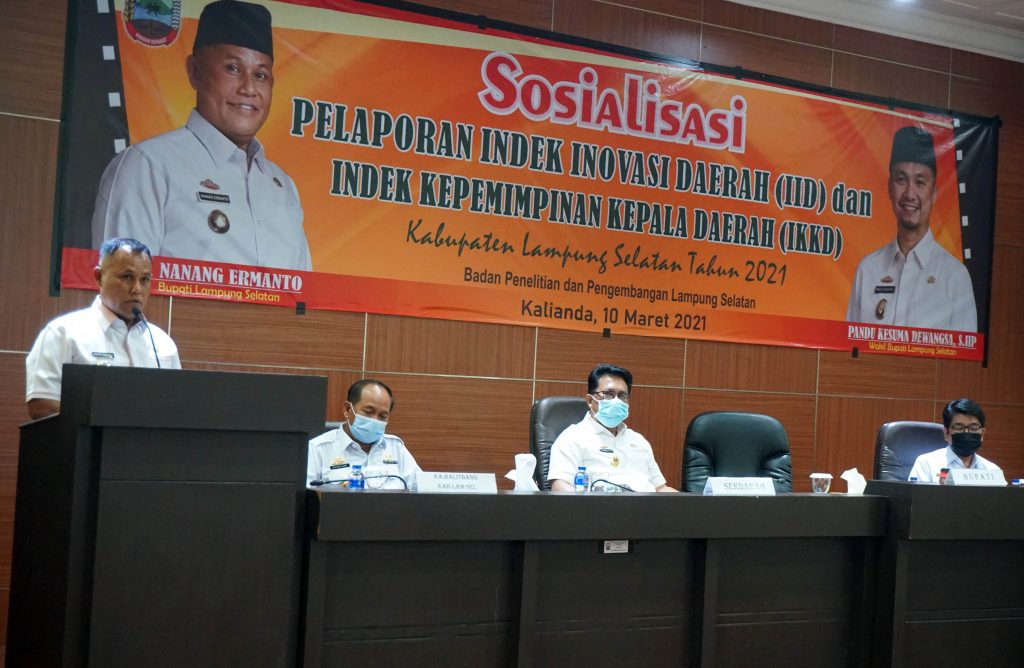 Ir. Hamartoni Ahadis : Menjadi pejabat harus mau berinovasi