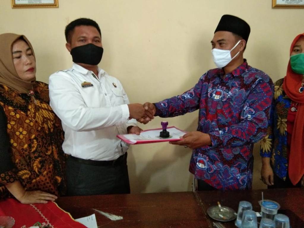 Ketua BHP Hadiri Sertijab Pekon Padang Ratu Kecamatan Wonosobo