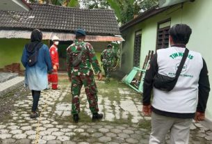 Rumah Singgah Satgas TMMD Kodim Bojonegoro Tak Luput Disemprot Disinfektan