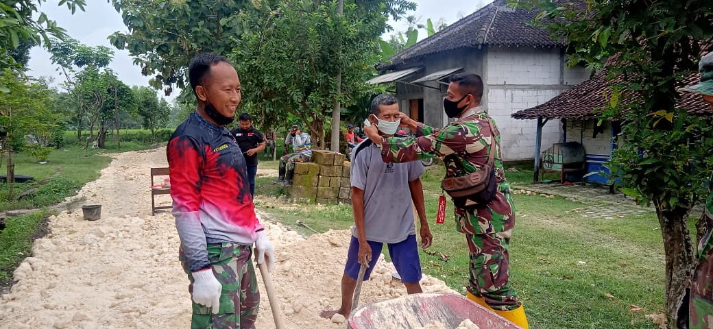 Cegah Sebaran Corona, Satgas TMMD Kodim Bojonegoro Perketat Prokes