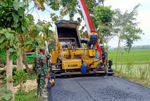 Pembangunan Jalan Aspal TMMD Kodim Bojonegoro Terus Dikebut
