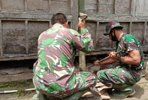 Satuan Tugas TMMD Bojonegoro Bongkar RTLH Warga Program Aladin