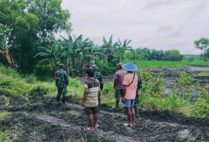 Kerjasama Dengan PU SDA, TMMD Bojonegoro Keruk Sungai Ngrancang