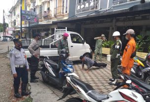 Serka Hermanto bersama dengan Satgas Covid-19 terus menggelar kegiatan Disiplin Protokol Kesehatan