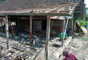 Terima Program Aladin, Rumah Kusnoto Dibongkar Satgas TMMD Bojonegoro