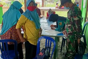 TMMD Bojonegoro, Satuas Tugas Dampingi Warga Jatimulyo Mengurus Akta Kematian