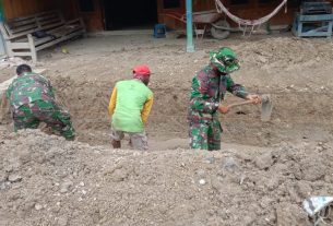 Antisipasi Banjir, Di Nglambangan Satuan Tugas TMMD Bojonegoro Bangun Saluran Drainase