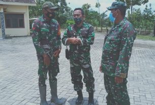 Pasiter Kodim Bojonegoro Cek Pekerjaan Rehab Gedung Sekolah Program TMMD