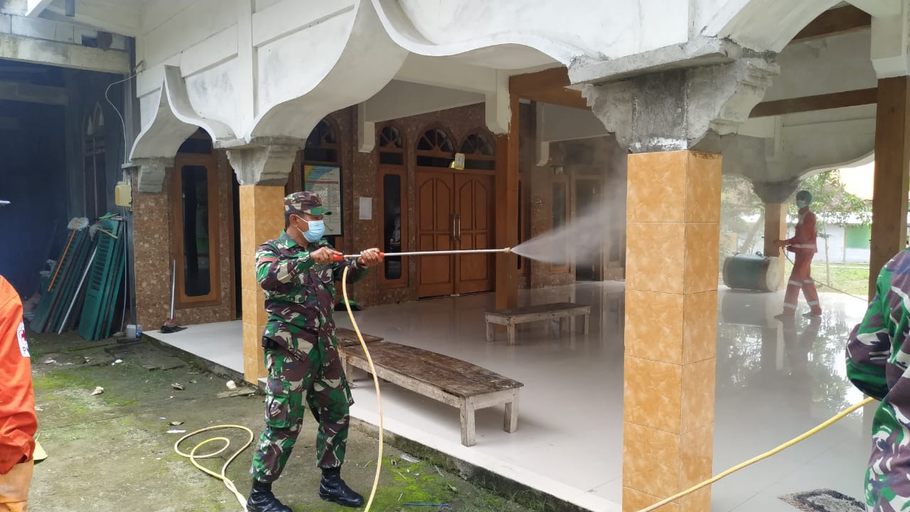 Tempat Ibadah Dilokasi TMMD Bojonegoro, Disterilisasi Satuan Tugas