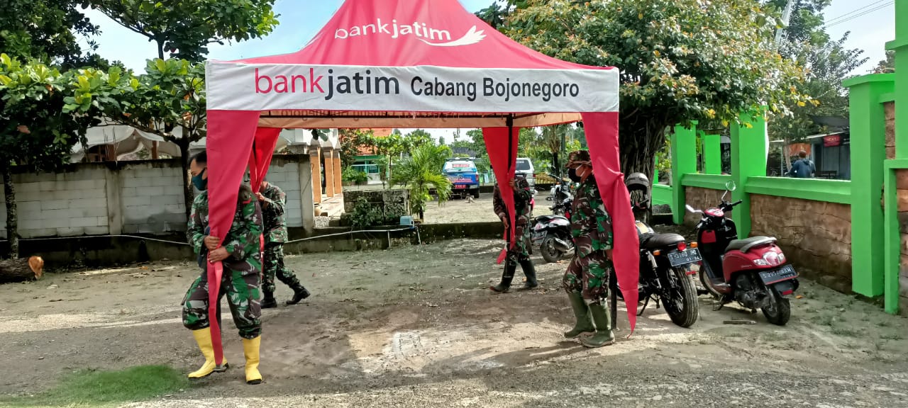 Satgas TMMD Bojonegoro Bantu Siapkan Kegiatan Penyuluhan KB