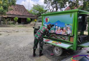 TMMD Bojonegoro Di Tambakrejo Gelar Perpustakaan Keliling